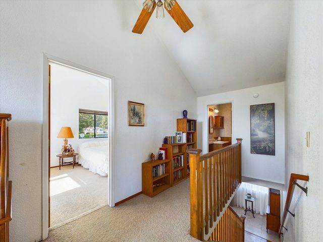 781 Tompkins Hill Road, Fortuna, CA 95540