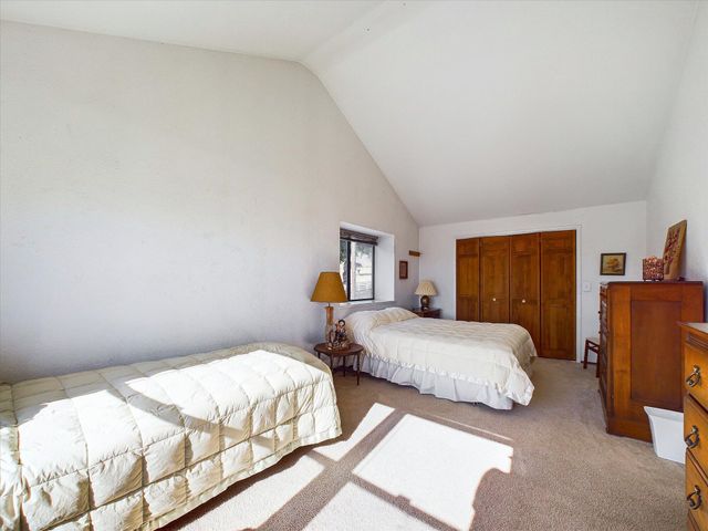 781 Tompkins Hill Road, Fortuna, CA 95540