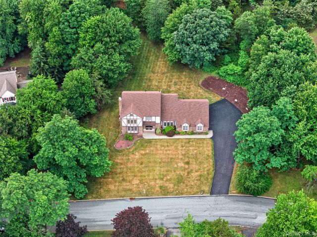 17 Allison Drive, Monroe, NY 10950