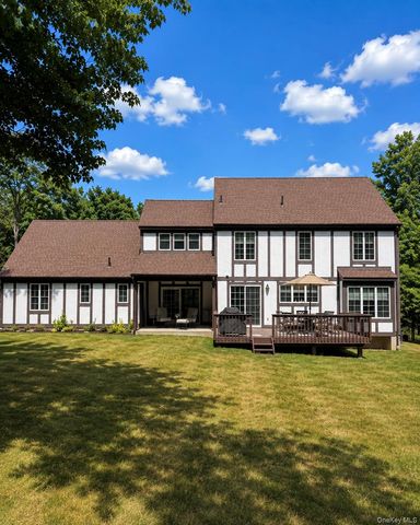 17 Allison Drive, Monroe, NY 10950