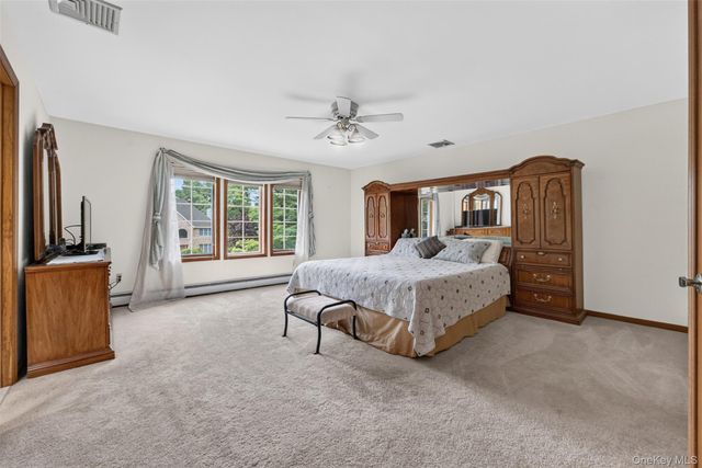 17 Allison Drive, Monroe, NY 10950