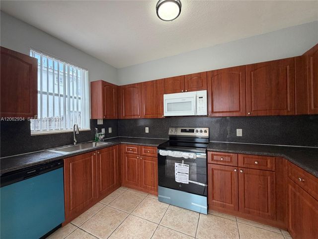 4096 SW 158th Avenue 65, Miramar, FL 33027