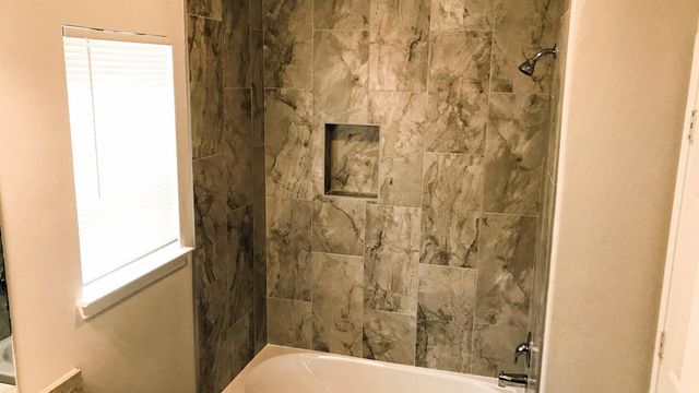 9214 Nyssa Avenue B, Houston, TX 77078