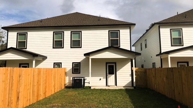 9214 Nyssa Avenue B, Houston, TX 77078