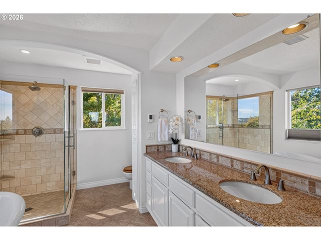 22874 Sw MARTIN Ct, Sherwood, OR 97140