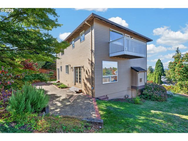 22874 Sw MARTIN Ct, Sherwood, OR 97140