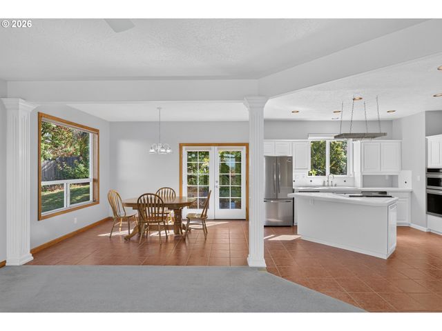 22874 Sw MARTIN Ct, Sherwood, OR 97140