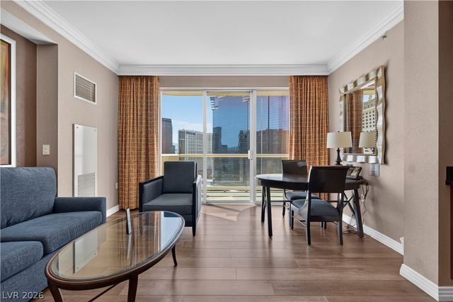 135 East Harmon Avenue 2215, Las Vegas, NV 89109