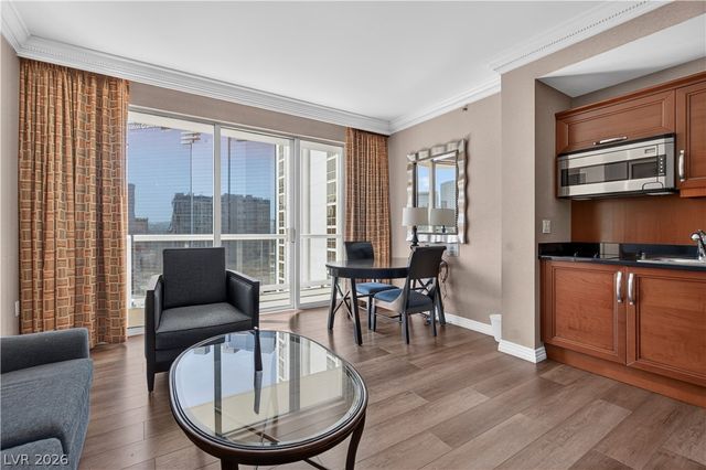 135 East Harmon Avenue 2215, Las Vegas, NV 89109