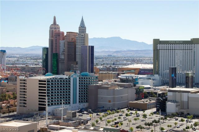 135 East Harmon Avenue 2215, Las Vegas, NV 89109