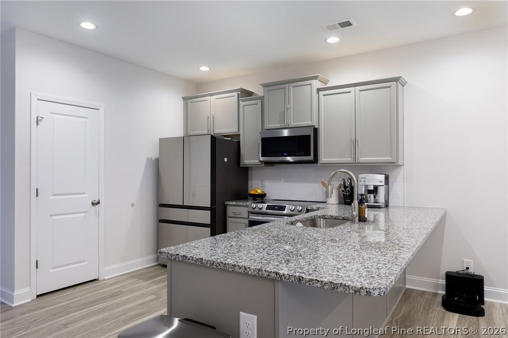 1020 Kensington Park Road, Fayetteville, NC 28311 — photo 9