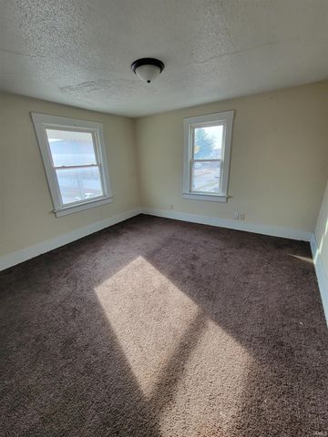 201 E Wildwood Avenue, Fort Wayne, IN 46806