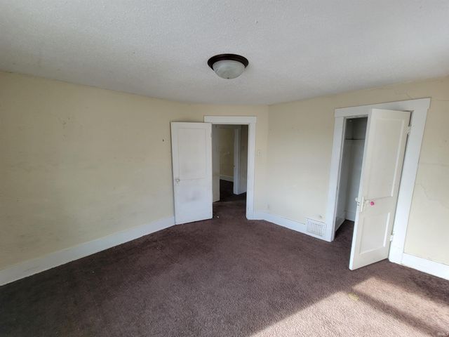 201 E Wildwood Avenue, Fort Wayne, IN 46806