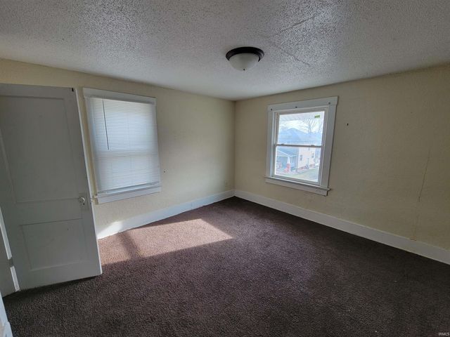 201 E Wildwood Avenue, Fort Wayne, IN 46806