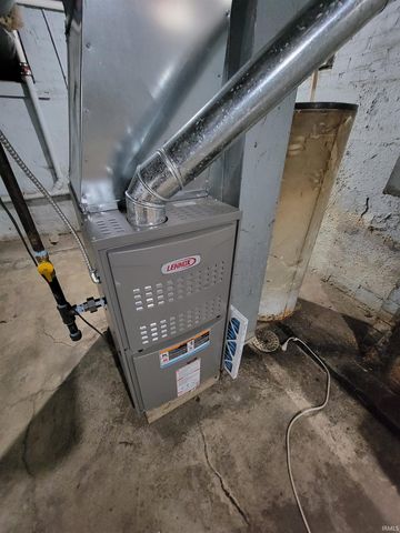 201 E Wildwood Avenue, Fort Wayne, IN 46806