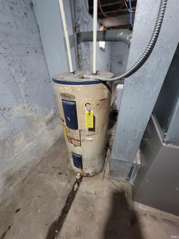 201 E Wildwood Avenue, Fort Wayne, IN 46806