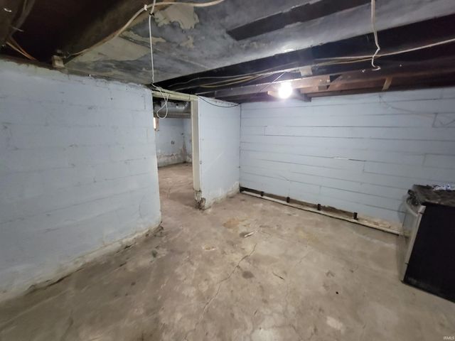 201 E Wildwood Avenue, Fort Wayne, IN 46806