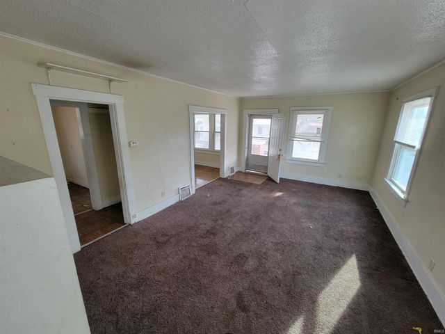 201 E Wildwood Avenue, Fort Wayne, IN 46806