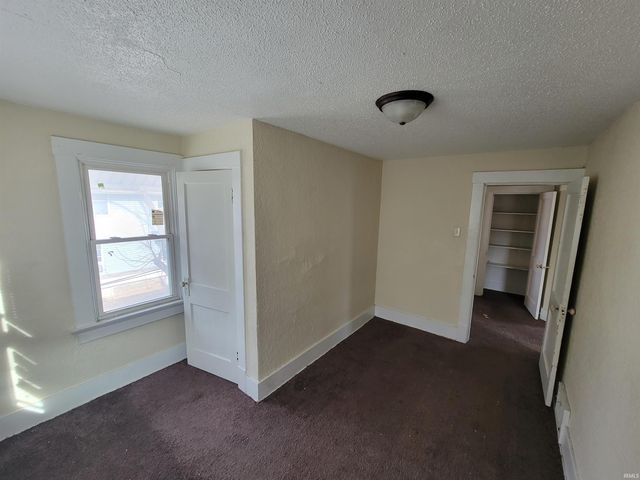 201 E Wildwood Avenue, Fort Wayne, IN 46806