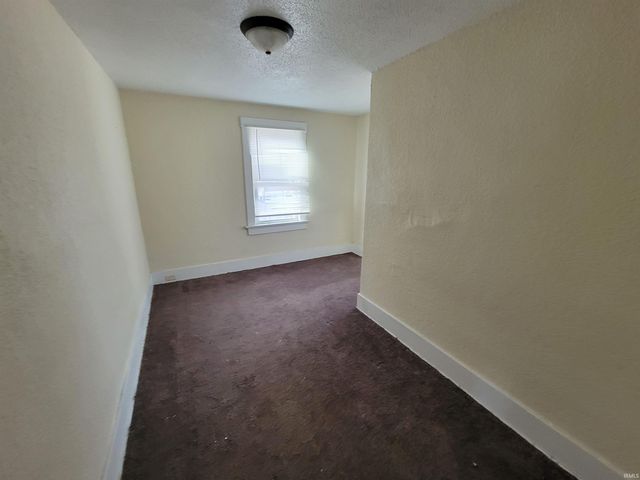 201 E Wildwood Avenue, Fort Wayne, IN 46806