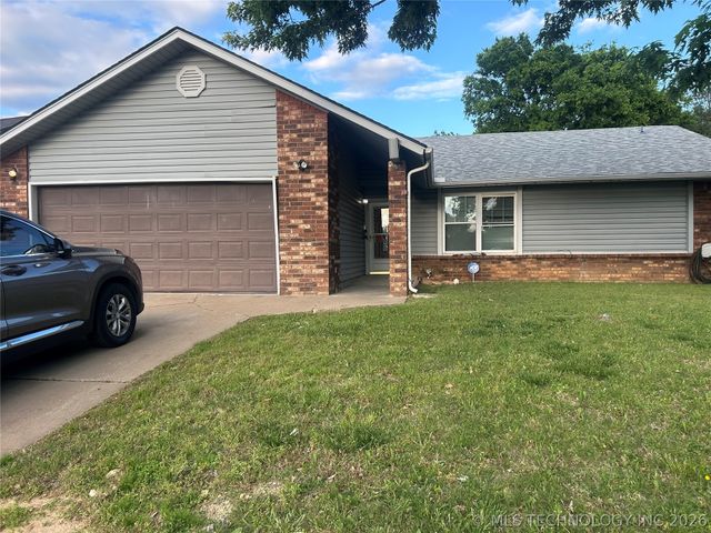 3111 S 149th East Avenue, Tulsa, OK 74134