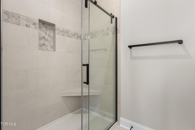 188 Vines Drive, Jonesborough, TN 37659