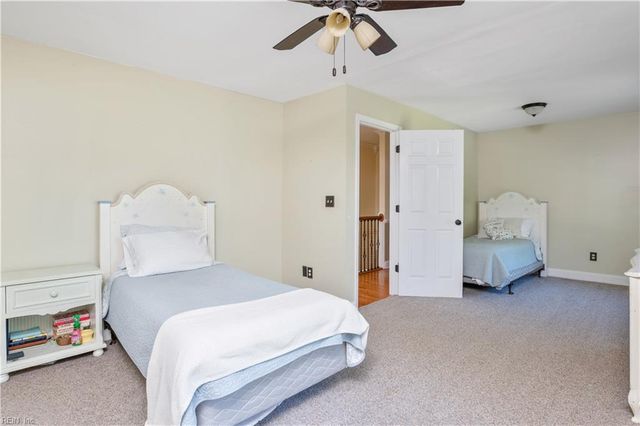 8 Ventnor VW, Carrollton, VA 23314