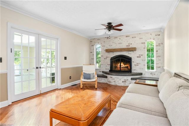 8 Ventnor VW, Carrollton, VA 23314