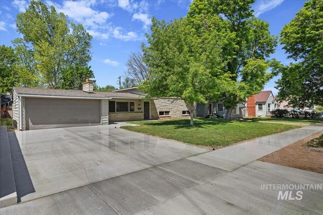 151 Fillmore St, Twin Falls, ID 83301