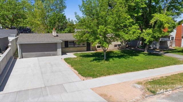 151 Fillmore St, Twin Falls, ID 83301