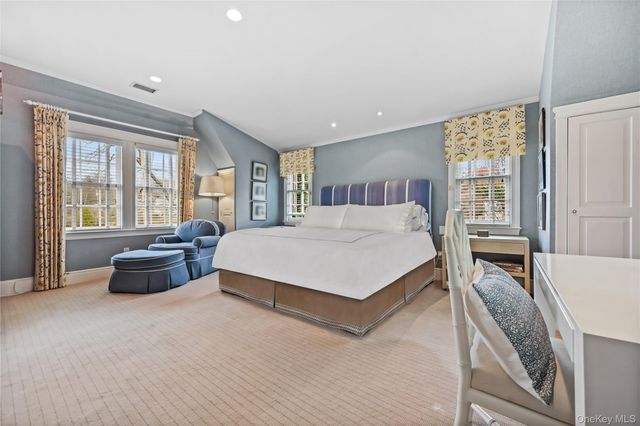 42 Sturgis Road, Bronxville, NY 10708