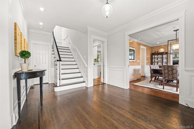 42 Sturgis Road, Bronxville, NY 10708