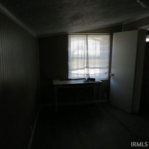 329 E 2nd Street, Peru, IN 46970