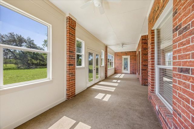 3660 Stagecoach Ranch LOOP, Dripping Springs, TX 78620