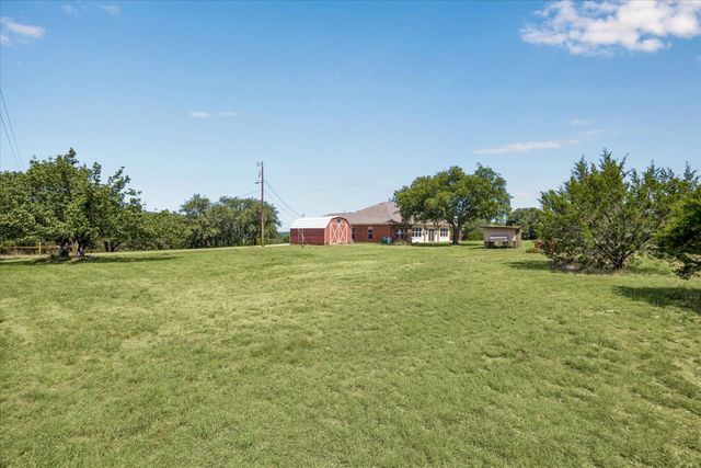 3660 Stagecoach Ranch LOOP, Dripping Springs, TX 78620
