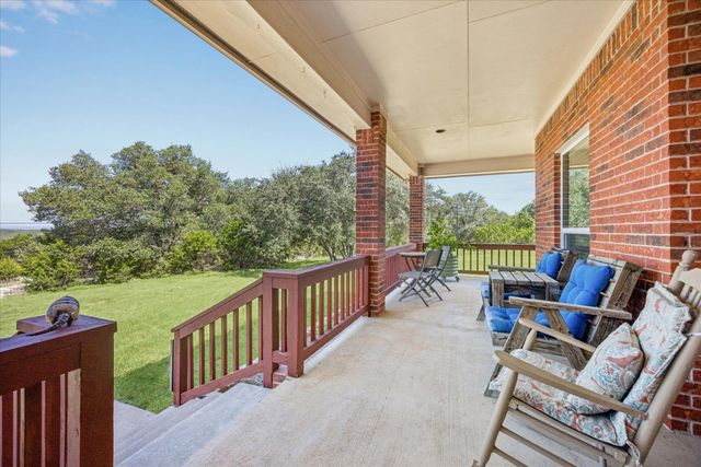 3660 Stagecoach Ranch LOOP, Dripping Springs, TX 78620