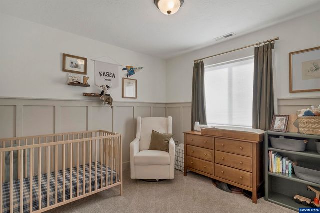 5611 Jeremy Valley Dr SE, Salem, OR 97306