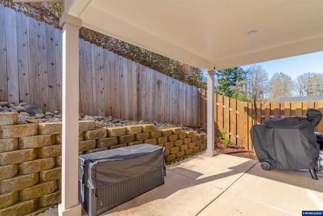 5611 Jeremy Valley Dr SE, Salem, OR 97306