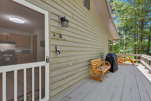 1105 Old Evans Road, Murphy, NC 28906