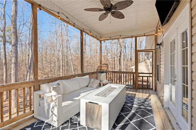 7843 Spencer Brook Drive, Summerfield, NC 27358
