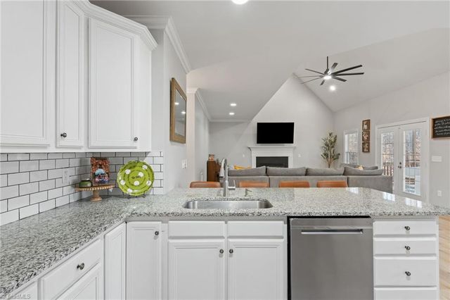 7843 Spencer Brook Drive, Summerfield, NC 27358