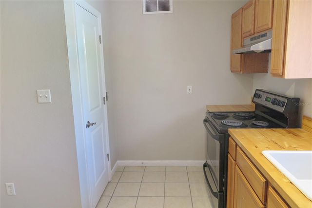 507 NW 39TH DRIVE 210, Gainesville, FL 32607