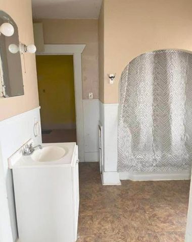 623 N Bluff Ave, Anthony, KS 67003