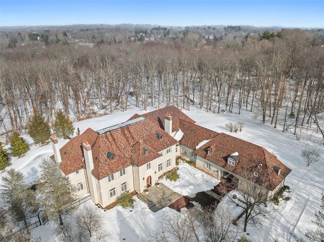 4 Cowdray Park Drive, Armonk, NY 10504