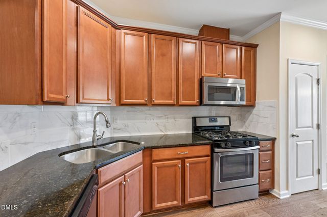7213 Ladbrooke Street, Raleigh, NC 27617