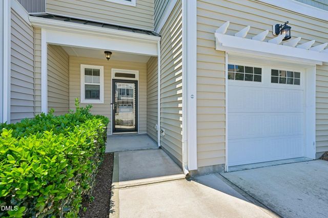 7213 Ladbrooke Street, Raleigh, NC 27617