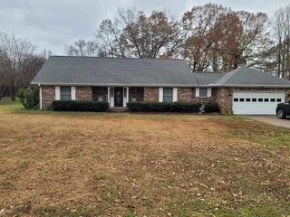 2077 MCWILLIAMS RD, Covington, TN 38019