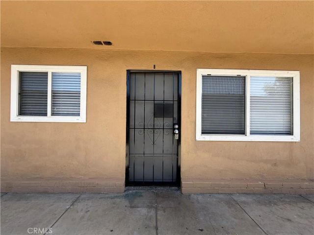 4329 E 55th Street B, Maywood, CA 90270