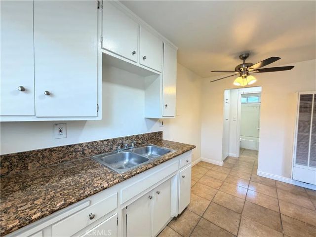 4329 E 55th Street B, Maywood, CA 90270