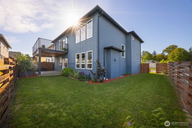 2109 Lancaster Way, Ferndale, WA 98248